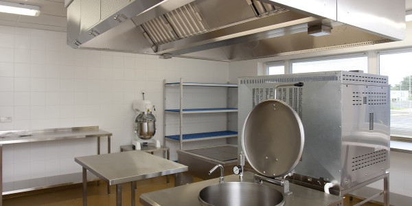 Desengrase Campanas Extractoras de Cocinas Ronda · Cocina de Take Away